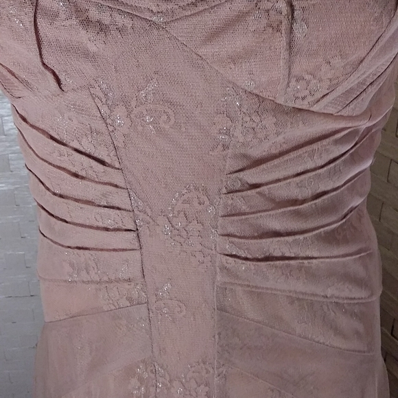 BCBGMAZARIA Gown - Picture 4 of 16